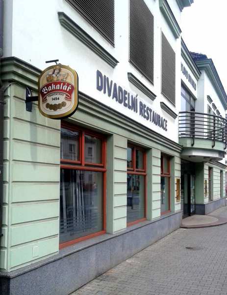 Divadelní restaurace a bar Rakovník